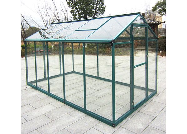 Kasvuhoone klaasist 5,7 m²