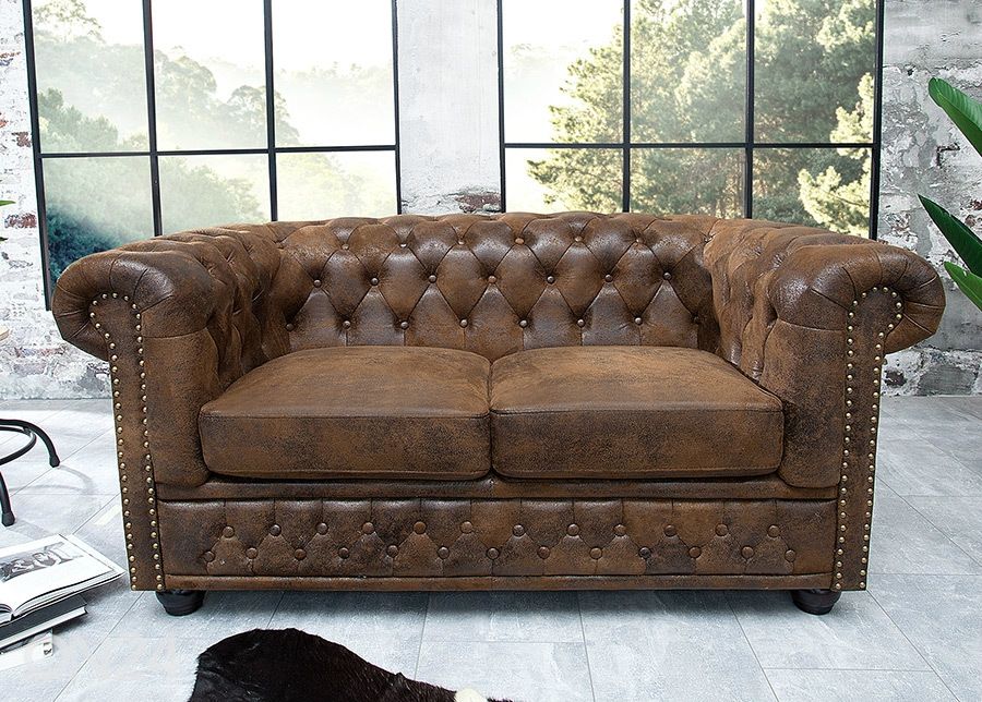 Diivan Chesterfield suurendatud