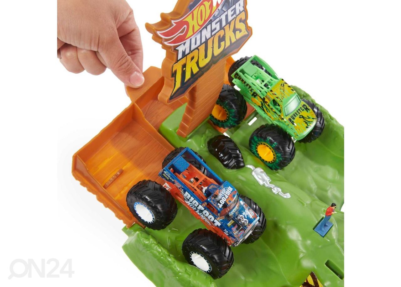 Hot Wheels® MT titaanide lahing suurendatud