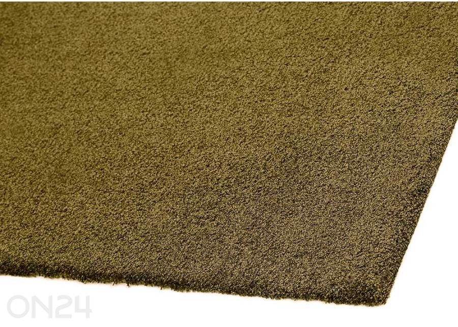 Narma veluurvaip Noble™ olive 67x133 cm suurendatud