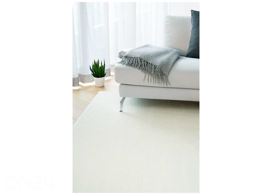 Narma veluurvaip Noble white 67x133 cm suurendatud