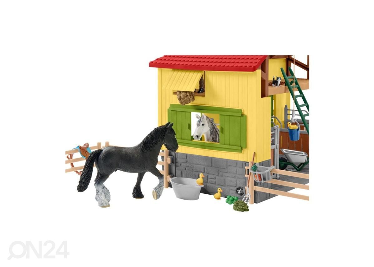 Schleich Farm World hobusetall suurendatud