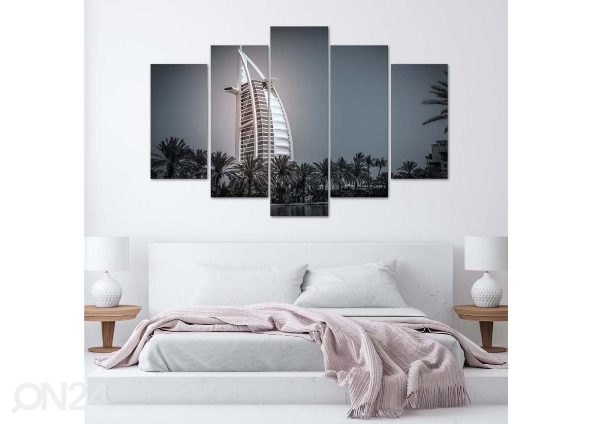 Viieosaline seinapilt Burj Al Arab Hotel in Dubai 100x70 cm suurendatud