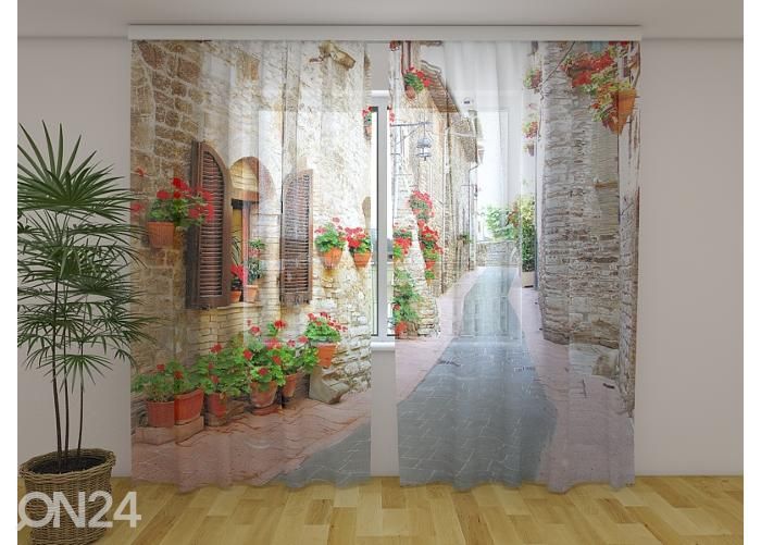 Läbipaistev fotokardin Italian Alley with Flowers 2 240x220 cm suurendatud